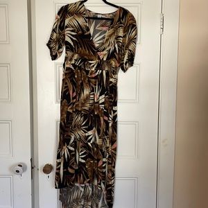 Old Navy Maxi dress- Size Small